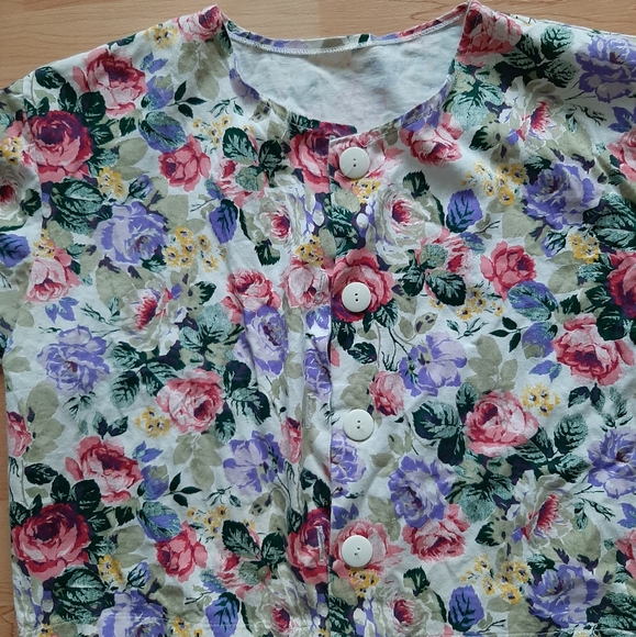 Vintage floral button up - Picture 2 of 2
